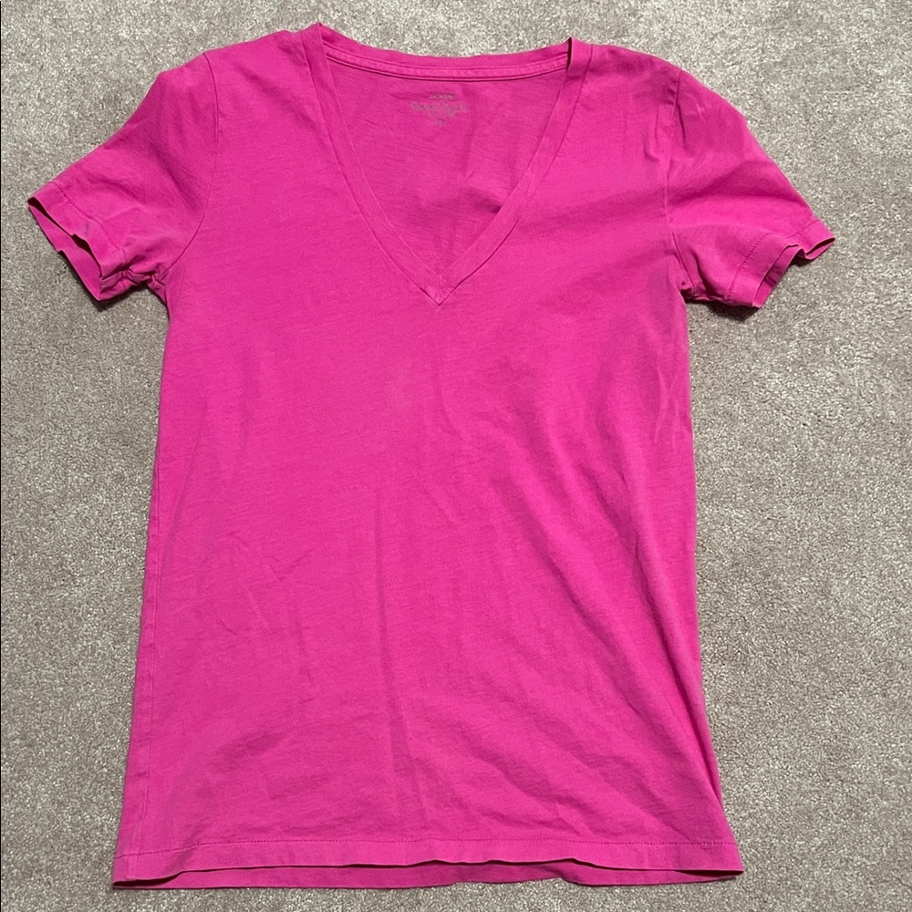 J. Crew Fuchsia V-Neck Short Sleeve Tee